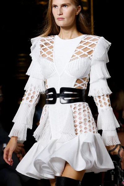 Look 83